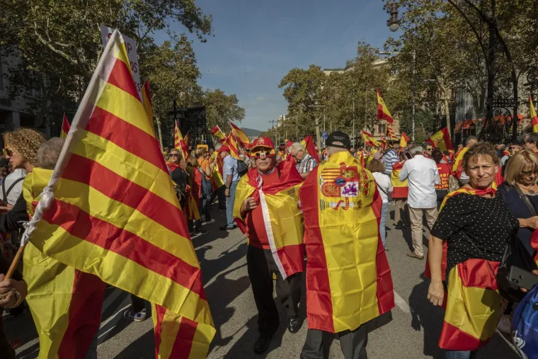 U sukobu u Barceloni još 46 ozlijeđenih, jedan od katalonskih čelnika zaziva novi referendum