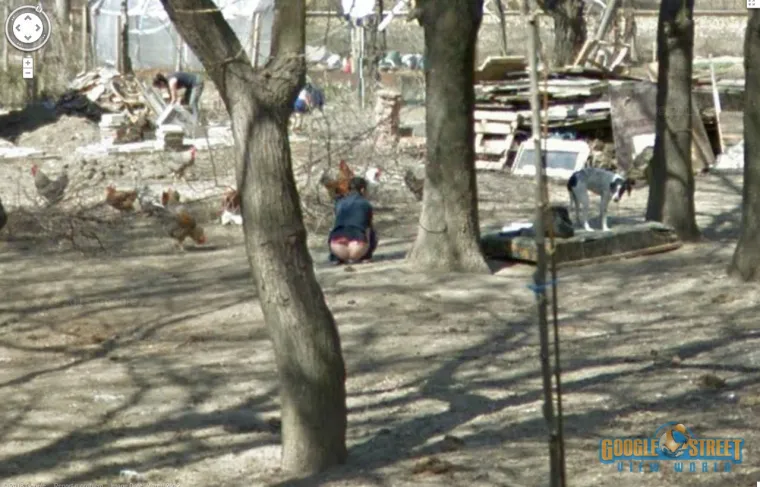 Slav Squat na najjače: Najbizarnije stvari koje je Google Street View otkrio u svom obilasku slavenskih zemalja