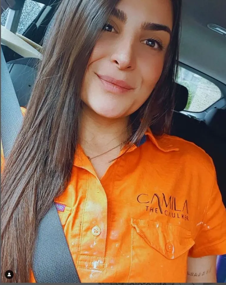 Odustala je od svojih glamuroznih snova da bi radila na baušteli: 'To mi je bila najbolja odluka ikad, sada zarađujem šest znamenki'