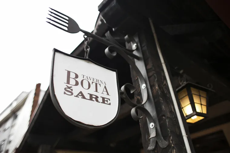 OTVORENJE NOVOUREĐENOG RESTORANA "BOTA ŠARE" I OYSTER&amp;SUSHI BARA "BOTA"