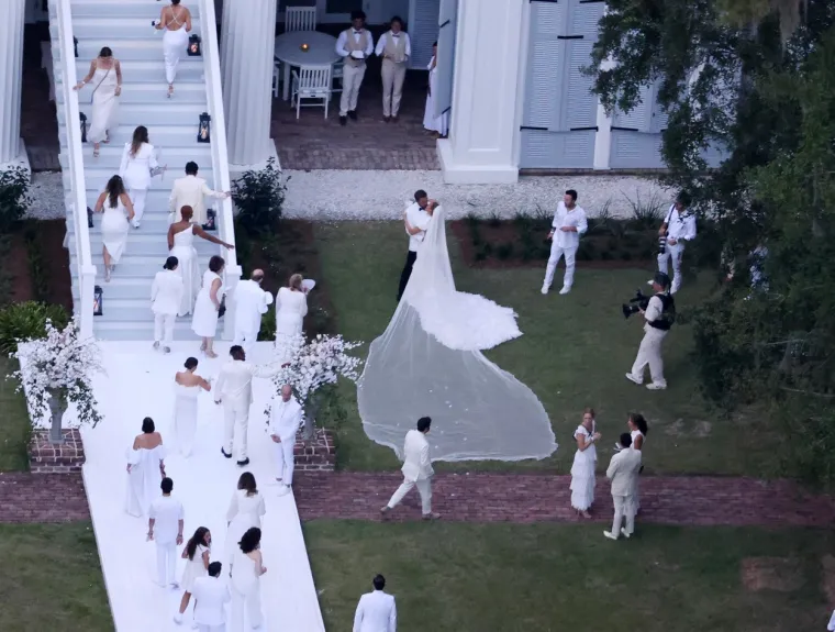 Jennifer Lopez i Ben Affleck obećali se se zauvijek voljeti na elegantnom bijelom vjenčanju, pogledajte fotke raskošne ceremonije