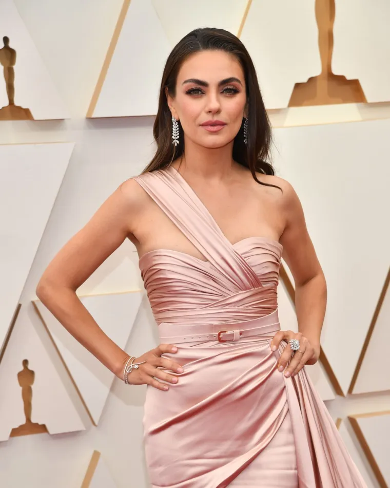 Mila Kunis