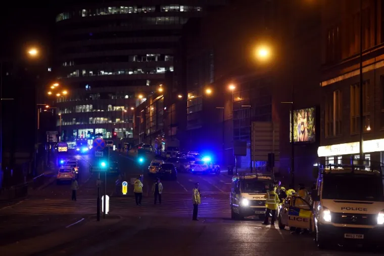 EKSPLOZIJA U MANCHESTERU: Poginulo 19, ozlijeđeno oko 50 ljudi