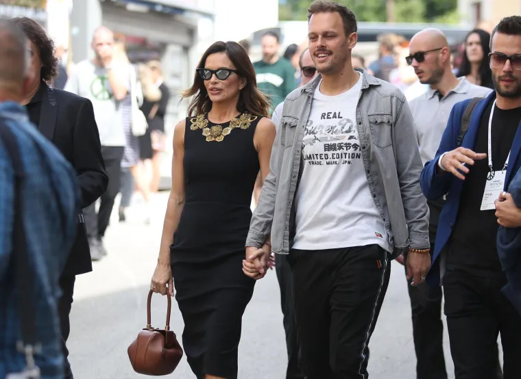 Severina je Zoranu Šprajcu ispričala kako je zbog stresa oko skrbništva izgubila dijete koje je čekala s tadašnjim suprugom, Igorom Kojićem te da je bila na umjetnoj oplodnji. Jednako tako, spomenula je i sve velike događaje u Aleksandrovu životu koje je Milan propustio. 