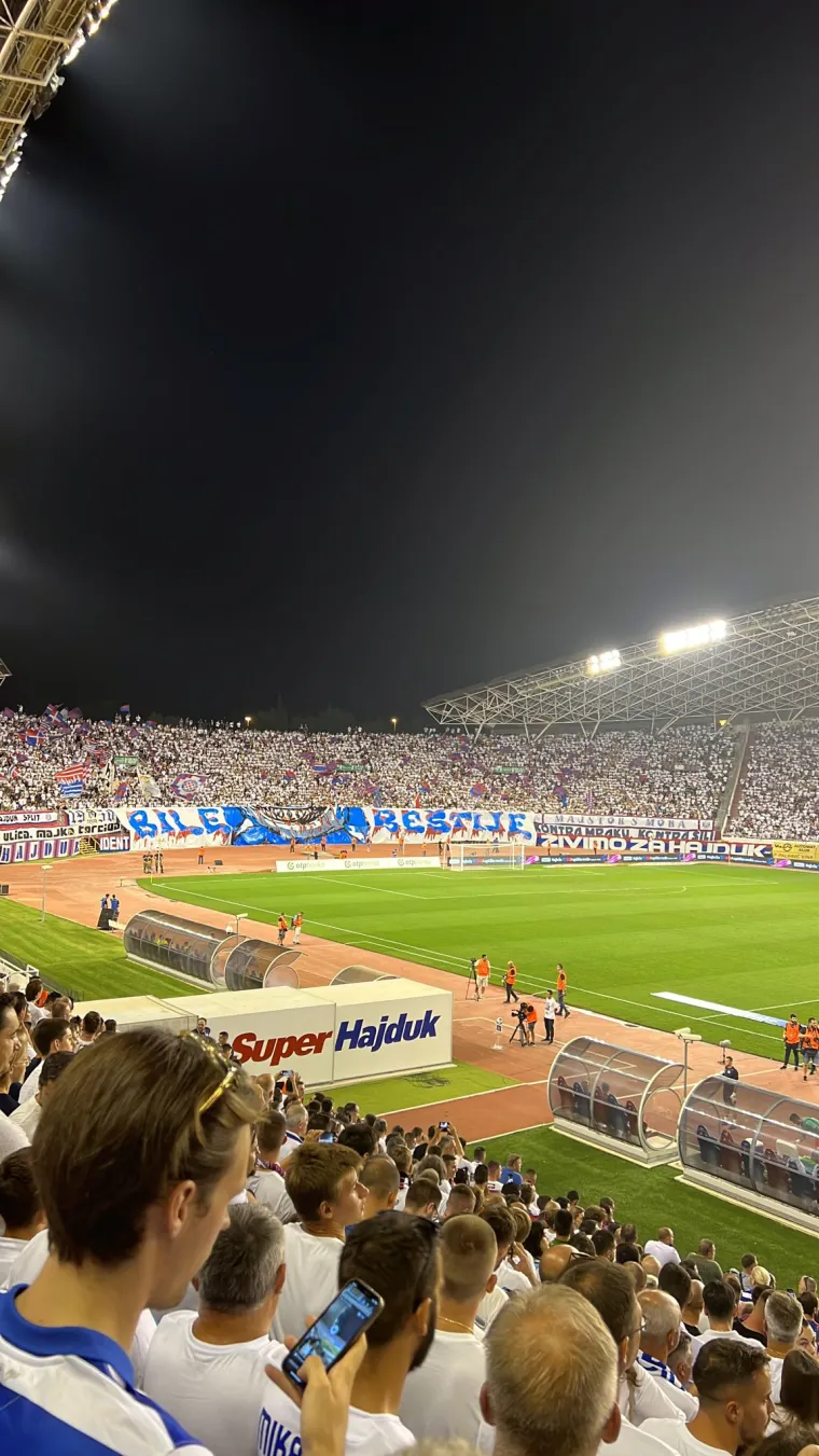 30 tisuća navijača! Poljud ispunjen do posljednjeg mjesta: Pogledajte atmosferu prije početka utakmice