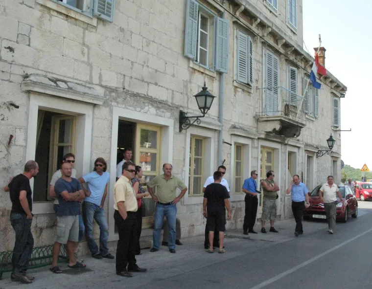 'Pokušali smo trčati, ali... jednostavno nas je spržilo': Uzrok buktinje koja je zahvatila vatrogasce na Kornatima do danas nije razjašnjen