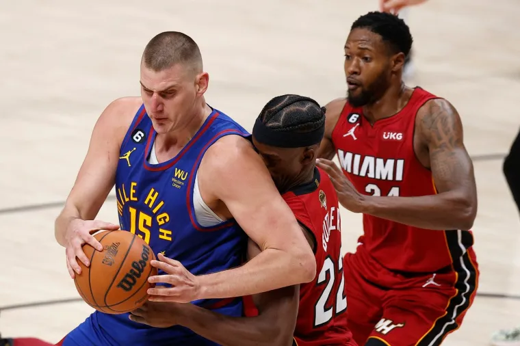 Pogledajte zapanjujuće kadrove prve finalne utakmice NBA lige