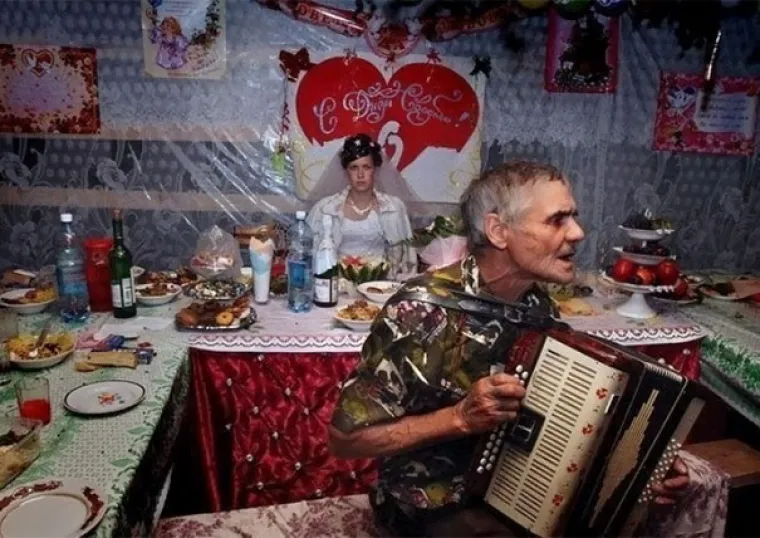 Vjenčanja iz snova? Ove fotografije sa ruskih vjenčanja su toliko loše da će vas nasmijati do suza!