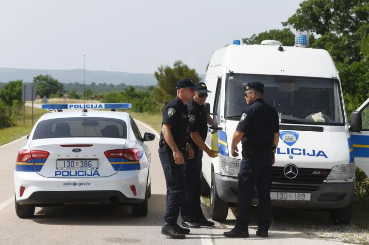 Jutros nastavljena potraga za trećim članom posade palog helikoptera: Stigli i mađarski istražitelji