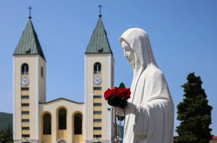 Međugorje puno k'o šipak: Godišnjica je Gospina ukazanja, turisti pohrlili sa svih strana svijeta