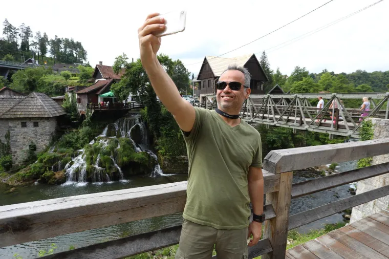Prizori kao iz bajke, a iz Hrvatske: Ovo mjesto privlači turiste svojom neobičnom ljepotom