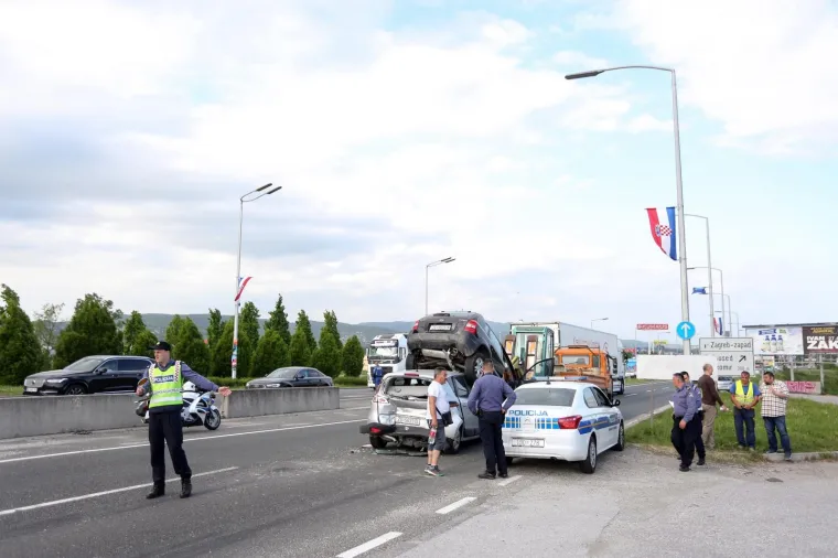 Nesvakidašnja nesreća na Jankomirskom mostu u Zagrebu