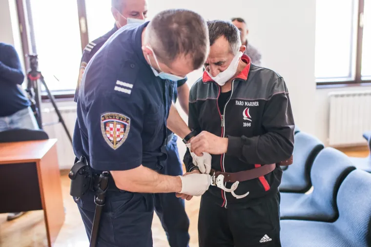 Svjedokinja masakra u Centru za socijalnu skrb: 'Pucao je u sljepoočnicu. Ivan je ležao u krvi'