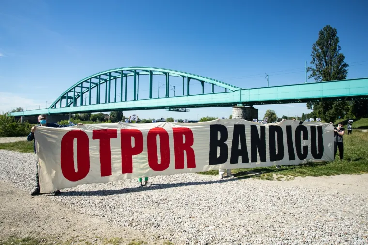 Zagreb slavi Dan oslobođenja od fašizma. Poruka je jasna: 'Otpor Bandiću, sloboda Zagrebu'