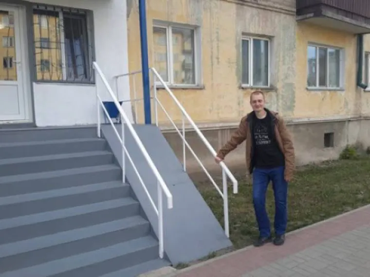 KAKO SU NESPOSOBNI: Majstori popili previše i svojim radom potpuno unakazili domove i javne površine