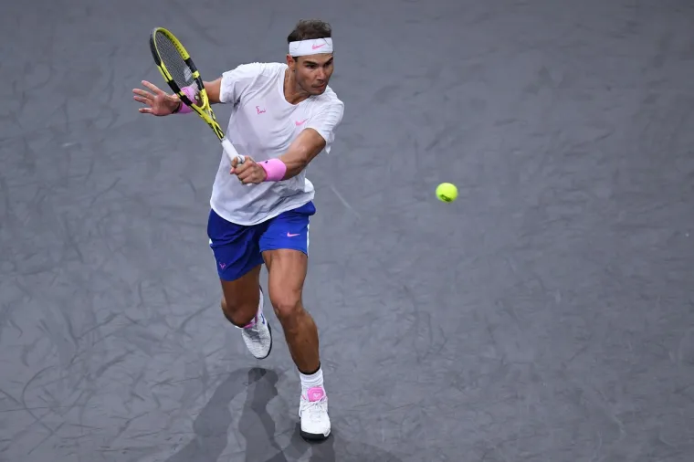 ONO KAD RAFAEL NADAL ODLUČI BACITI PUBLIKU U TRANS: Španjolac je pravi majstor