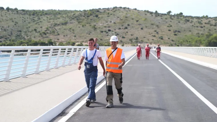 MOST KOPNO-OTOK ČIOVO JE PUŠTEN U PROMET: Stanovnici su ovo čekali više od 50 godina