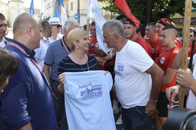 21. Maraton lađa održava se na rijeci Neretvi