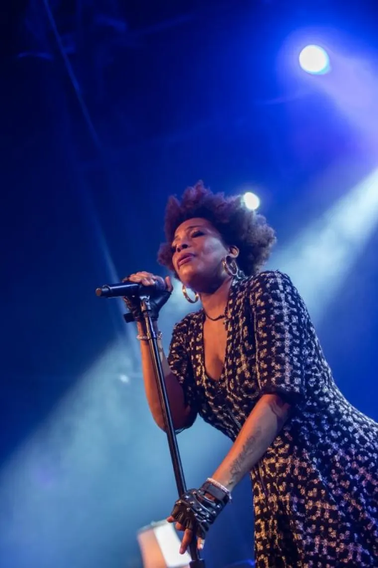 Sinoć je u prepunoj Tvornici kulture nastupila Macy Gray.