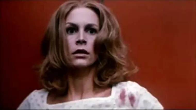 5. Halloween II (1981): Michael Myers prati Laurie Strode u bolnicu gdje se oporavlja, a psihijatar, dr. Loomis mu je za petama. No hoće li dr. Loomis uloviti Michaela prije nego što stigne do Laurie?