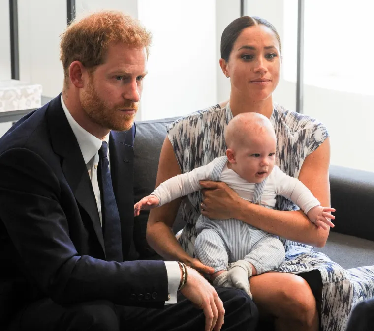 Princ Harry i vojvotkinja Meghan put u Afriku odrađuju sa svojim sinčićem Archiejem