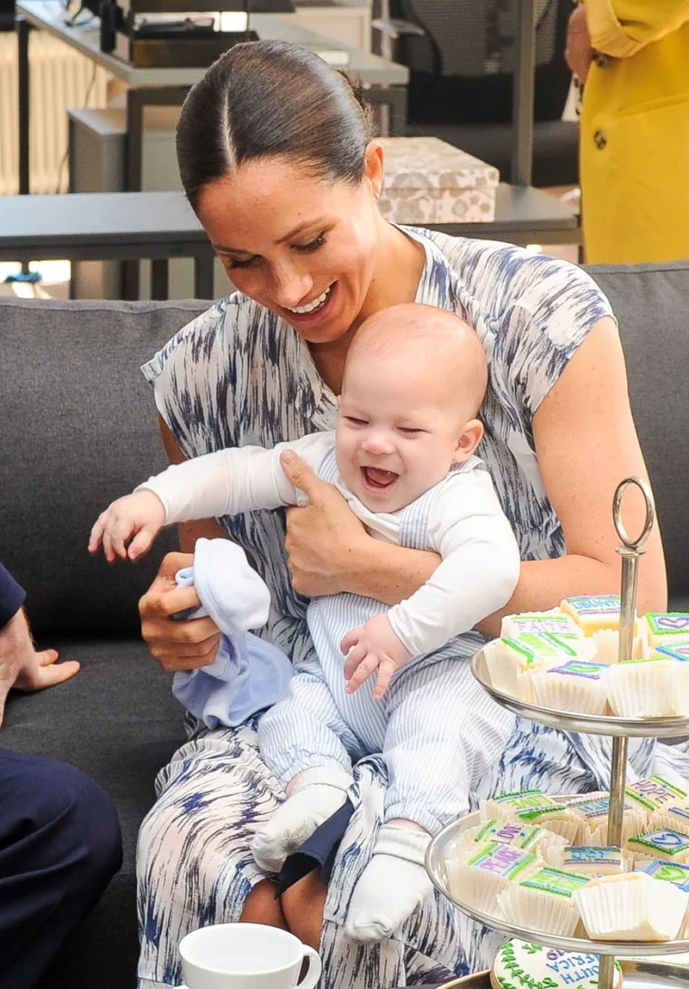 Princ Harry i vojvotkinja Meghan put u Afriku odrađuju sa svojim sinčićem Archiejem