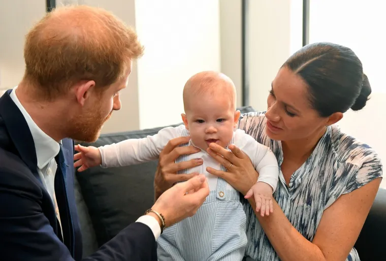 Princ Harry i vojvotkinja Meghan put u Afriku odrađuju sa svojim sinčićem Archiejem