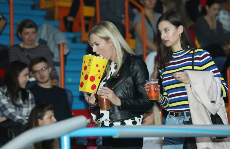 IVAN ŠARIĆ ODUŠEVIO DOM SPORTOVA: Pogledajte kako je izgledao nastup za pamćenje poznatog komičara