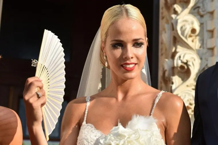 UDALA SE ANTONIJA: Prekrasna Mišura zablistala u vjenčanici