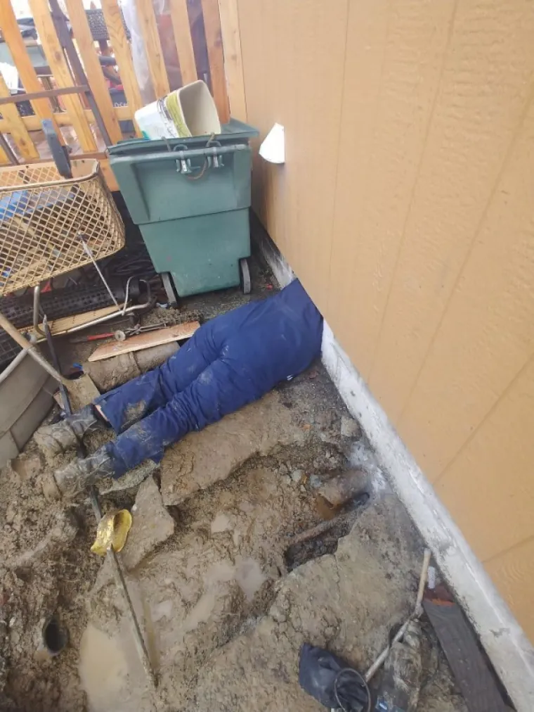 NIJE ZA ONE SLABA ŽELUCA (ALI OZBILJNO): Vodoinstalateri dijele najgore prizore koja su vidjeli. Ne otvarajte prije večere!