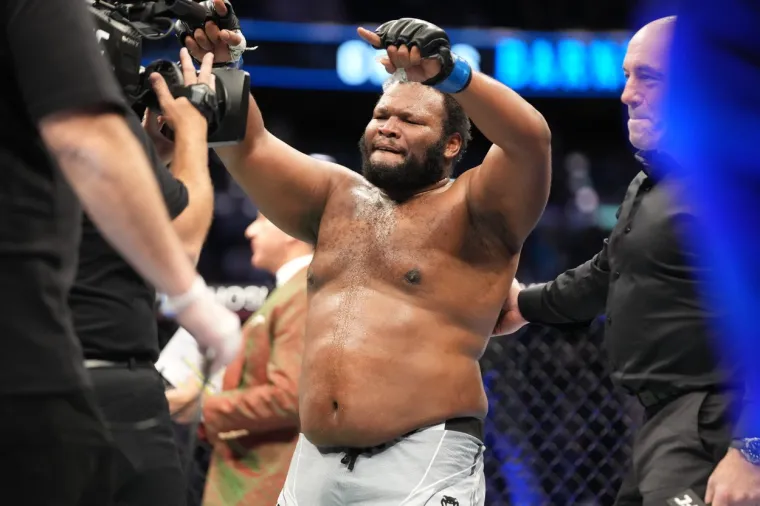 Nova UFC senzacija od 130 kg oduševila čitav borilački svijet