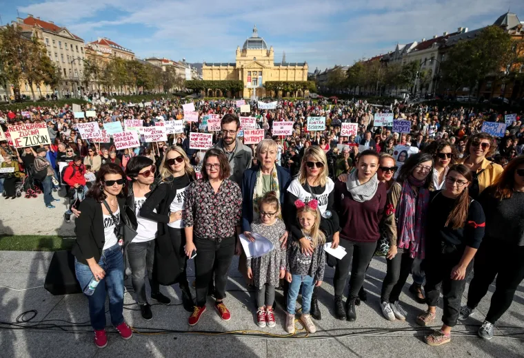 VELIKI PROSVJED ZA DJEVOJČICE U ZAGREBU: 'Institucije koje štite zlostavljače su zlostavljačke'