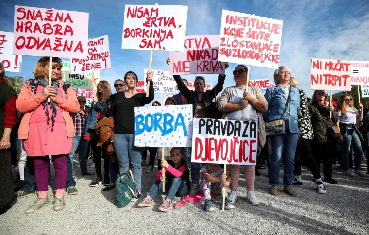 VELIKI PROSVJED ZA DJEVOJČICE U ZAGREBU: 'Institucije koje štite zlostavljače su zlostavljačke'