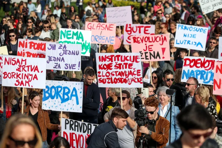 VELIKI PROSVJED ZA DJEVOJČICE U ZAGREBU: 'Institucije koje štite zlostavljače su zlostavljačke'