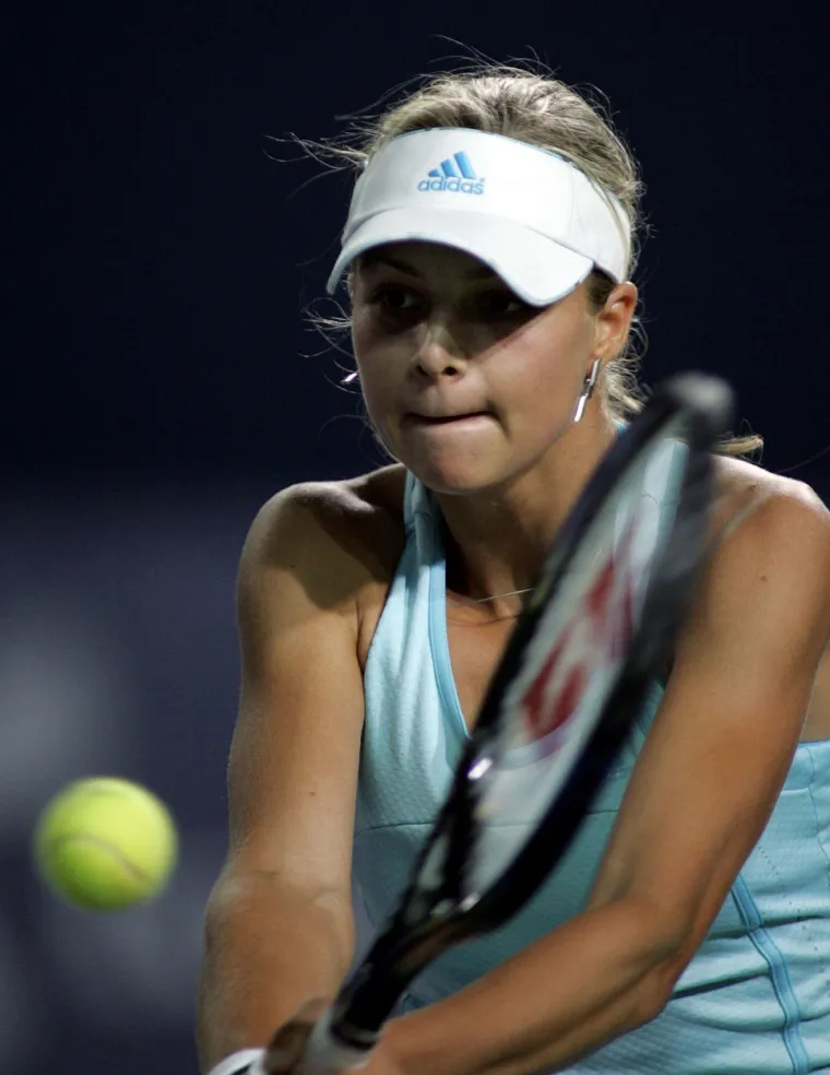 [FOTO] NIKAD NIJE VOLJELA DA JU SE GLEDA SAMO KROZ PRIZMU LJEPOTE: 'Svašta o meni pričaju. Mislite li da bi se toliko patila da ne volim tenis?'