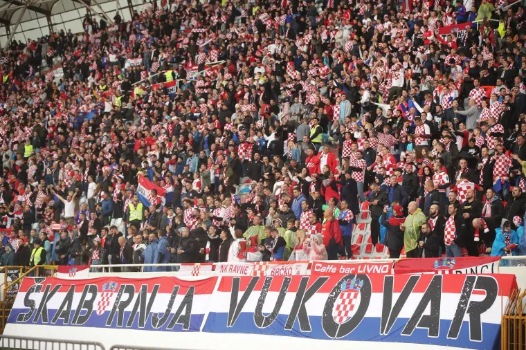Navijači na utakmici Hrvatska - Rusija 
