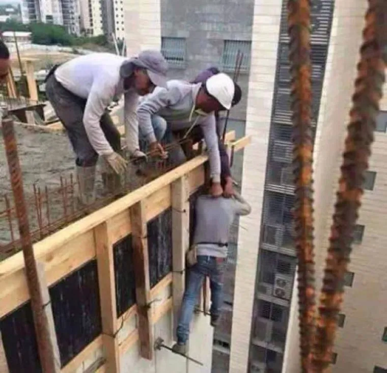 BISTE LI PUSTILI OVE MANIJAKE U KUĆU? Majstori koji su ili previše popili ili mrze život