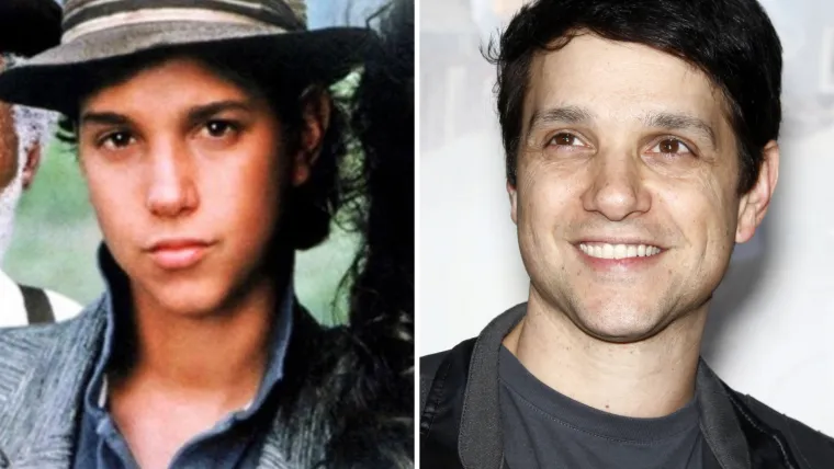 Ralph Macchio imao je 22 godine kada je utjelovio tinejdžera Daniela, iako zbog mladenačkog izgleda nitko nije posumnjao da više nije u tinejdžerskim godinama. Od snimanja filma prošla su skoro četiri desetljeća, a 59-godišnji glumac Ralph Macchio zadržao je svoj mladenački izgled.
