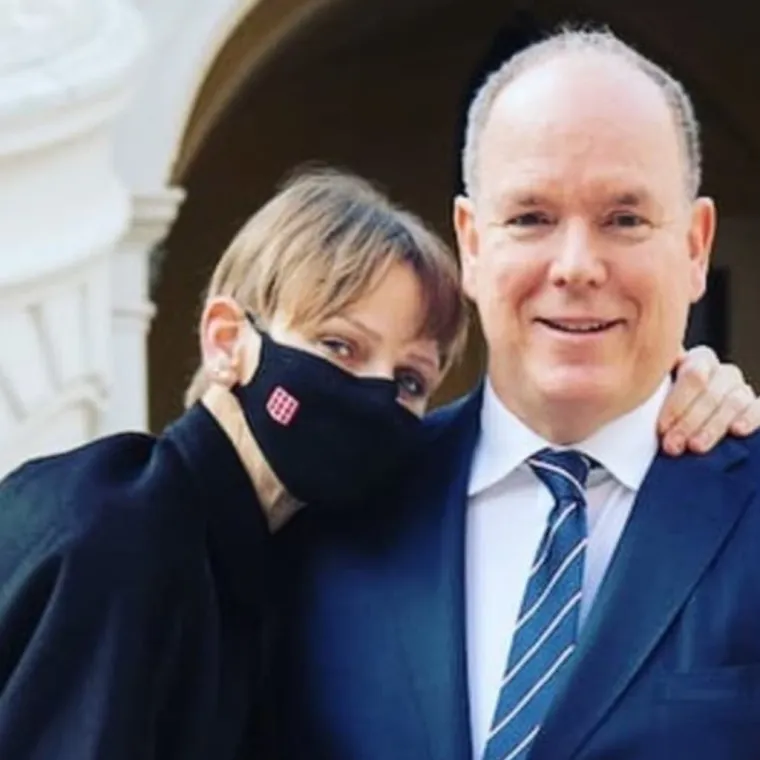 Samo 11 dana nakon povratka kući, njen suprug objavio je u petak u ekskluzivnom intervjuu za People da je Charlene hospitalizirana u psihijatrijskoj ustanovi zbog iscrpljenosti.