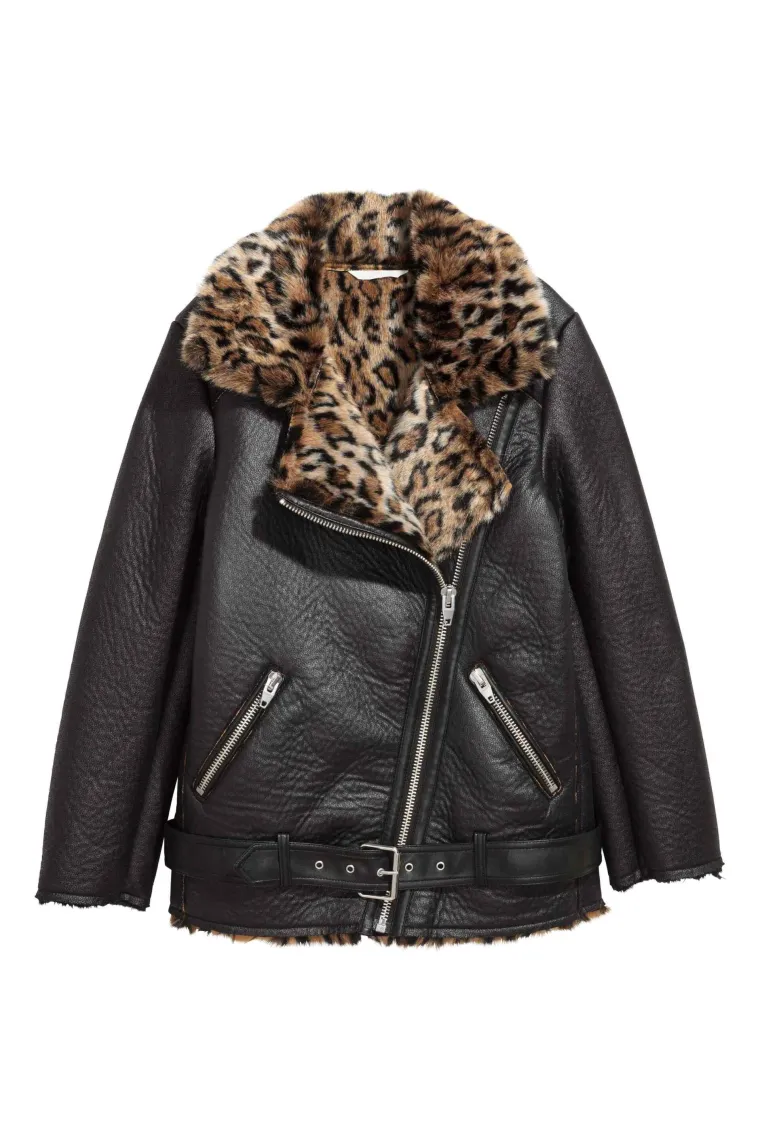 Oversized motoristička jakna s detaljima od umjetnog krzna u leopard printu, H&amp;M, 749,13 kuna