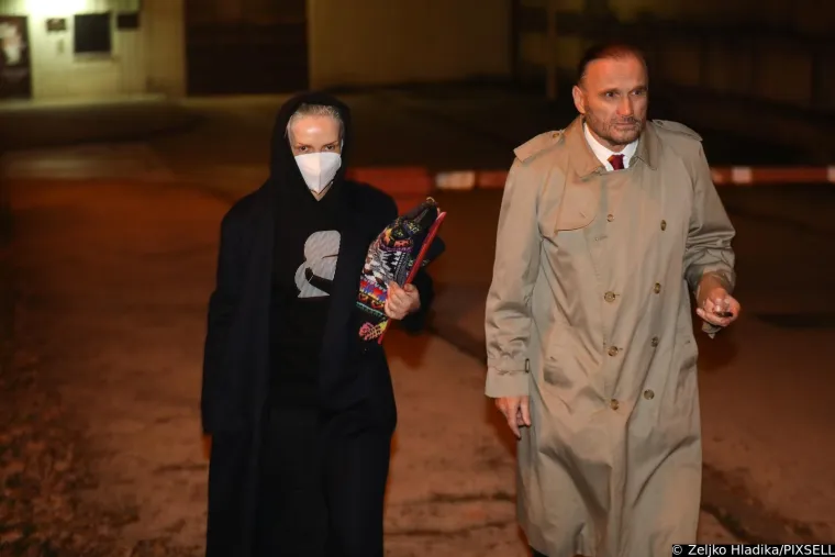 Ranije je iz istražnog zatvora izašao i bivši šef logistike Hrvatske lutrije Željko Fadljević, a iza rešetaka ostaje Goran Puklin, suprug osumnjičene tužiteljice.