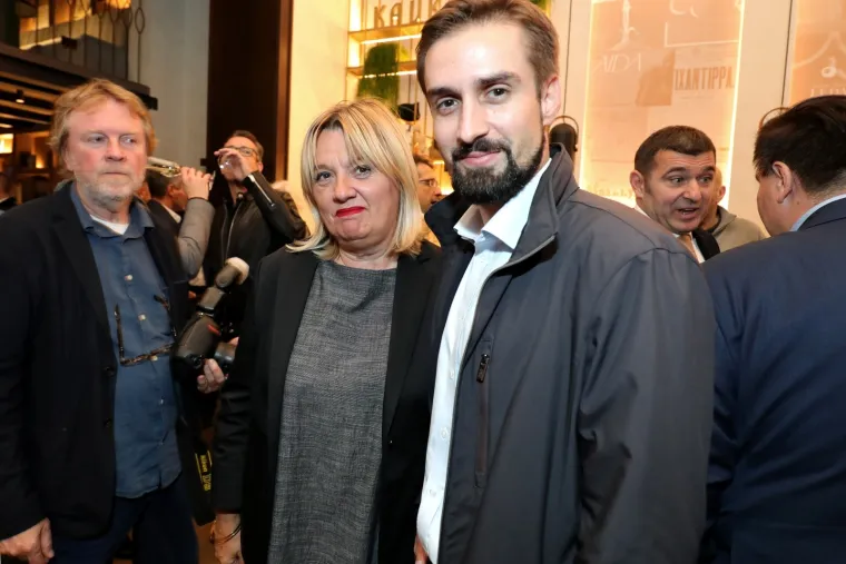 PONOVNO OTVORENA KULTNA KAVANA: Zagrebačka elita pohrlila u preuređeni Kavkaz, evo tko se sve pojavio