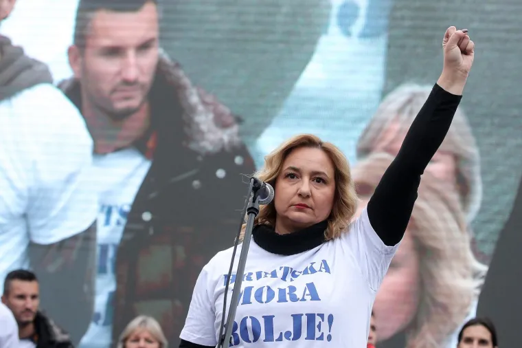 TISUĆE LJUDI U ZAGREBU PROSVJEDUJE ZA VEĆE PLAĆE U OBRAZOVANJU: 'Ne očekujemo kraj štrajka jer Vlada zasad nema ozbiljnu ponudu'