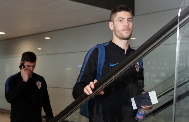 VATRENI OTPUTOVALI U BUDIMPEŠTU: Hrvatski reprezentativci idu po drugu pobjedu u skupini
