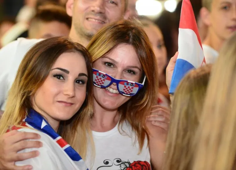 Navijači priredili fantastičan doček Vatrenima!