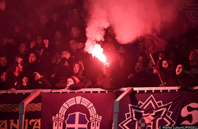 Modrima par dana prije Božića stigla rigorozna kazna, ove godine pokloni će biti dosta skromniji