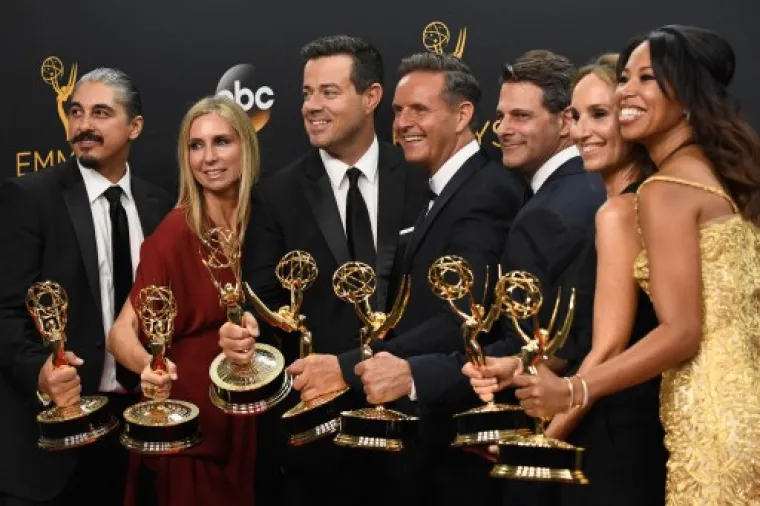 Carson Daly, producent Mark Burnett i ekipa koja stoji iza The Voicea, Izvanrednog reality natjecateljskog programa