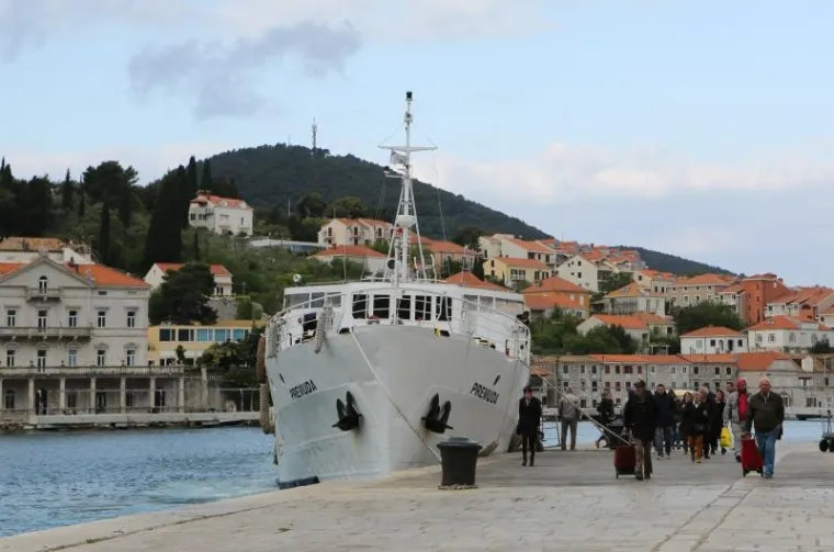 Tragedija kod Dubrovnika: Ovo je gumenjak koji se sudario s brodom Lučke kapetanije