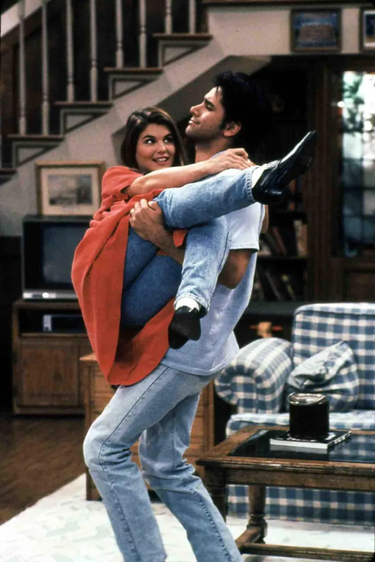 Lori Loughlin kao Rebecca Donaldson