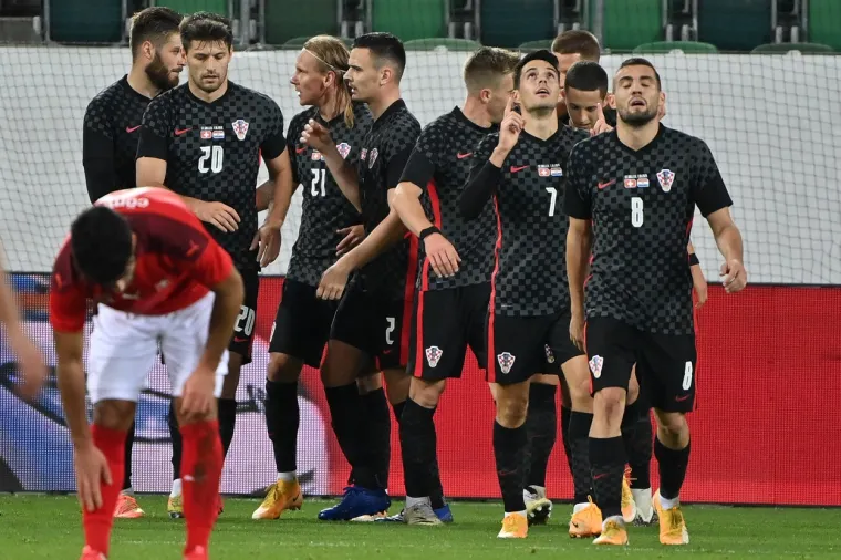 Hrvatska croatia nogometna reprezentacija vatreni švicarska